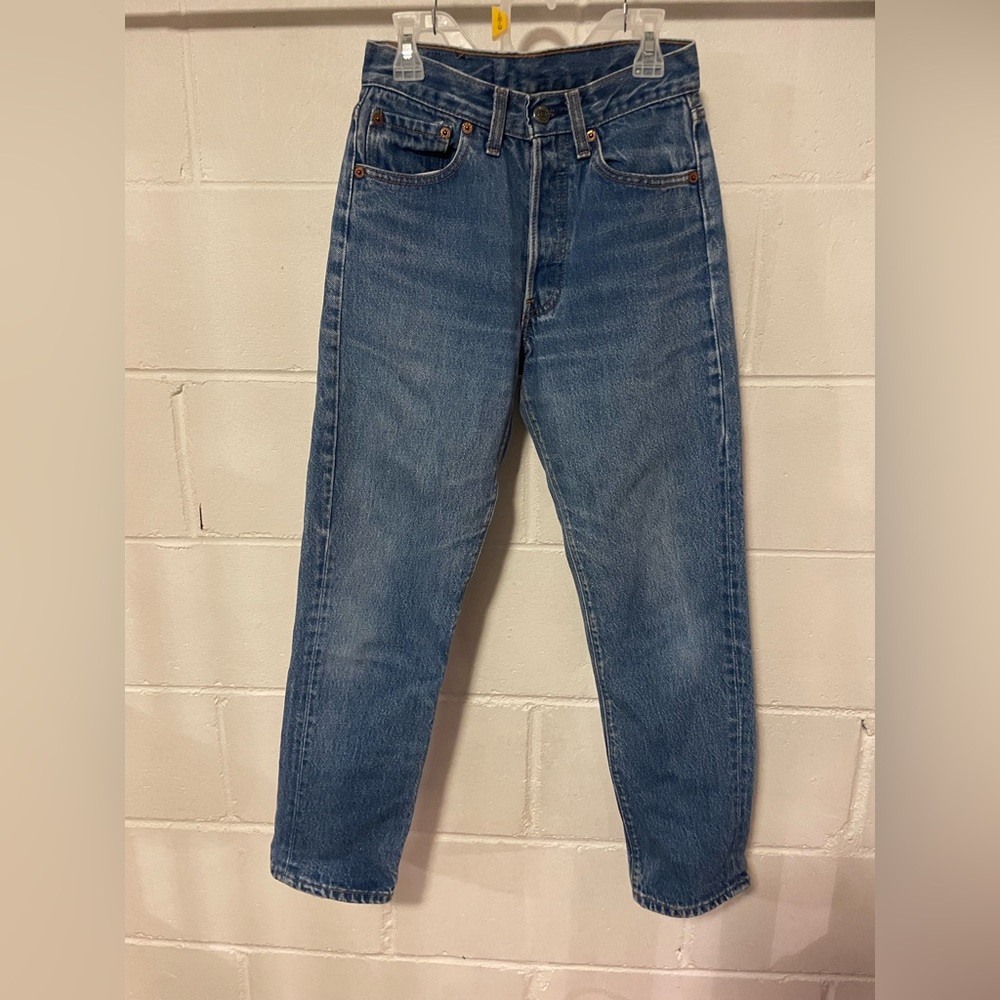 Vintage 501 Levi’s tiny fit
